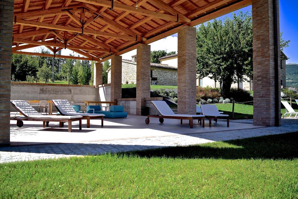 Amico Country House Serra San Quirico Exterior photo