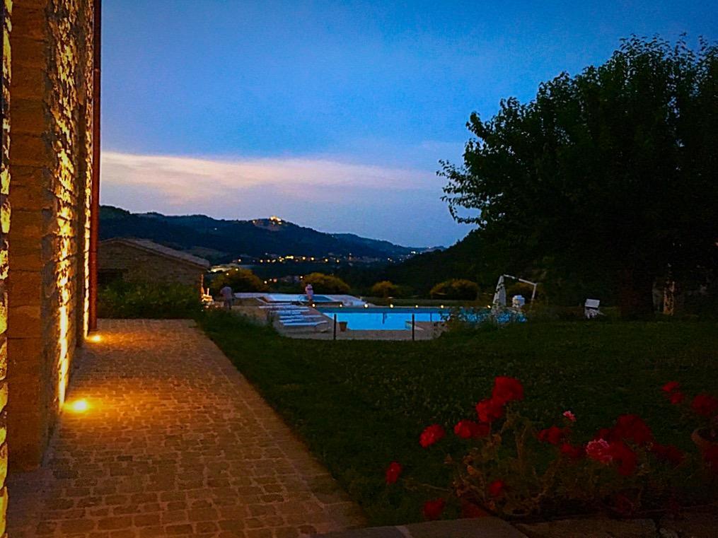 Amico Country House Serra San Quirico Exterior photo